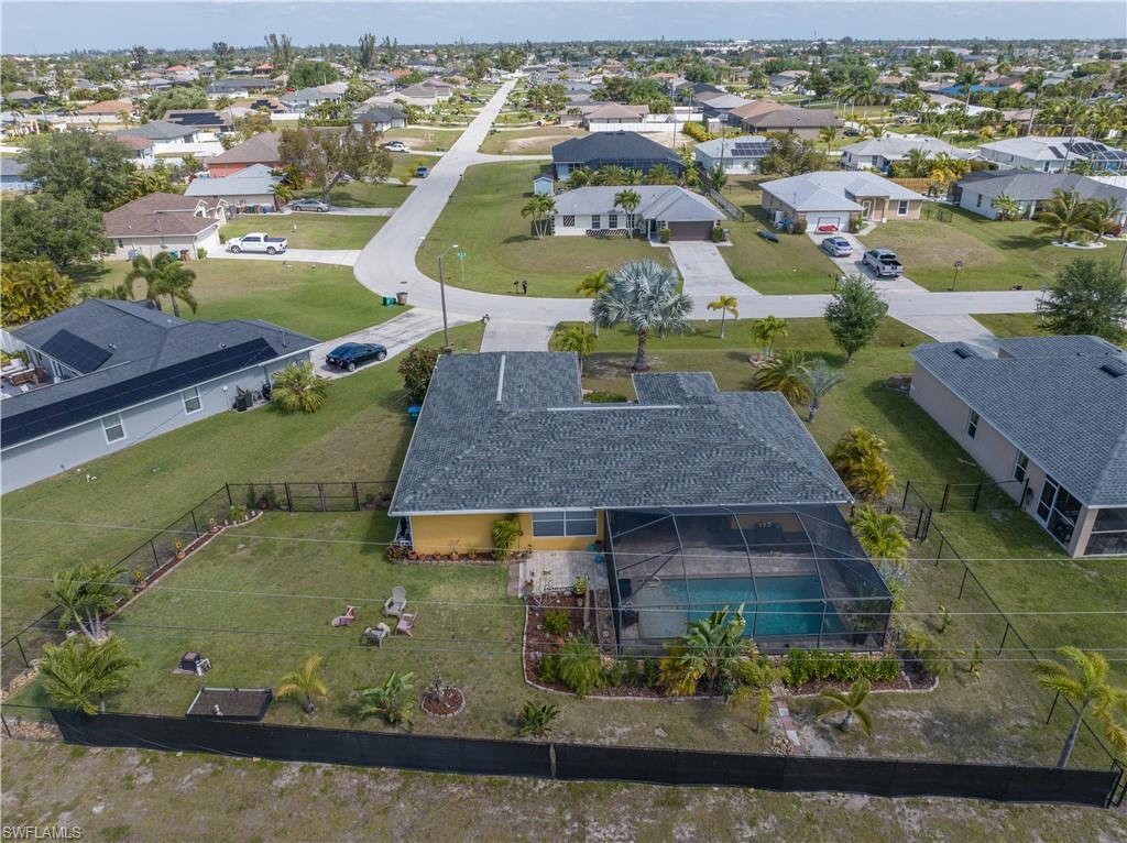 CAPE CORAL - Residential