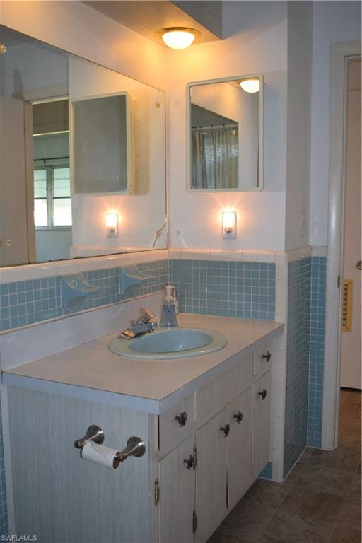 WEDGEWOOD - Residential