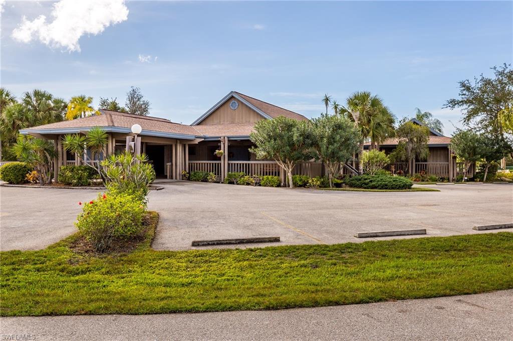 ISLAND PARK VILLAGE - Residential