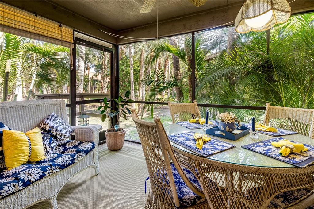 ISLAND PARK VILLAGE - Residential