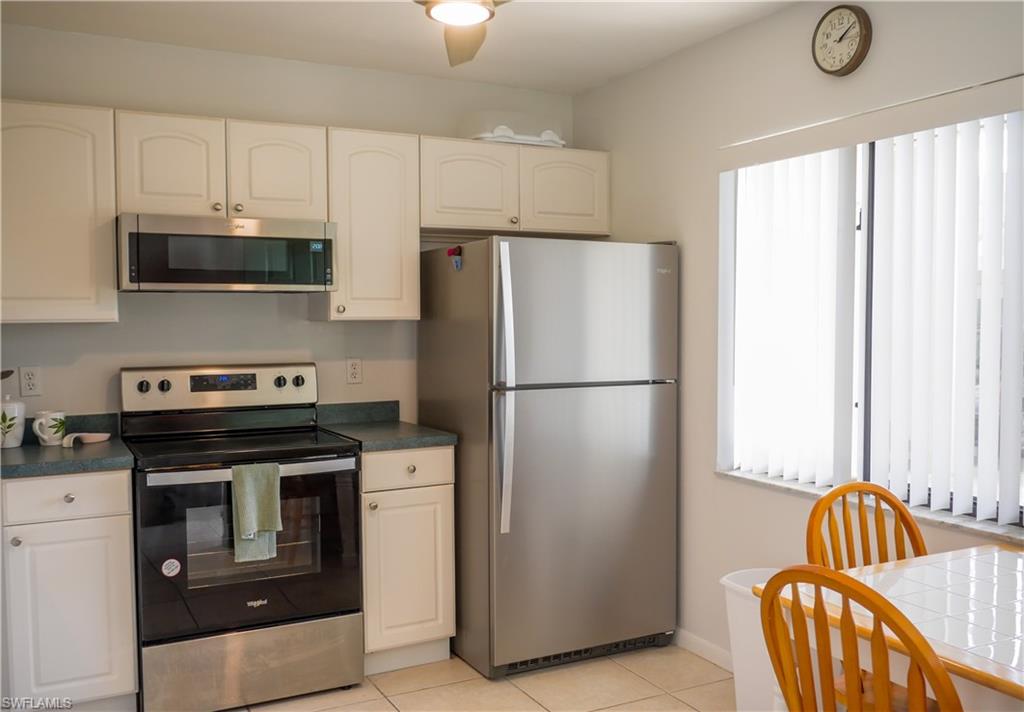 3006 Kings Lake BLVD 3006