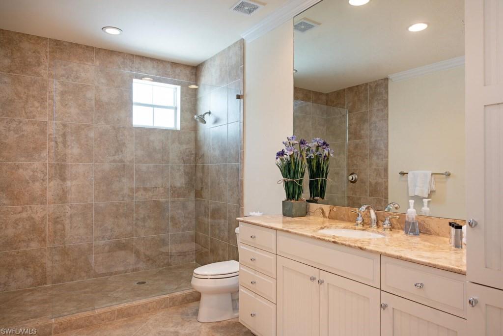 OLDE NAPLES - Residential Lease