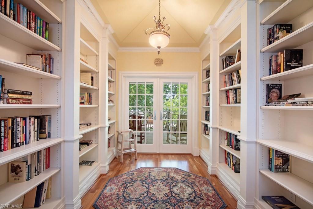 OLDE NAPLES - Residential Lease