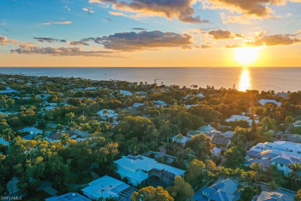 OLDE NAPLES - Residential Lease