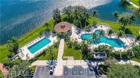 3687 El Segundo CT NAPLES FL 34109