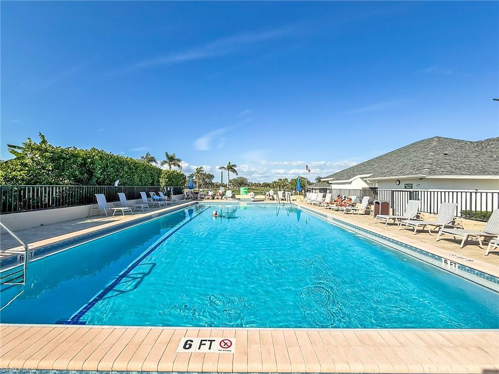 KELLY GREENS - Residential