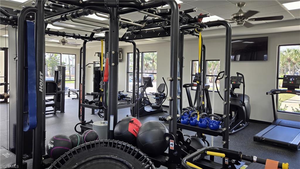 KELLY GREENS - Residential