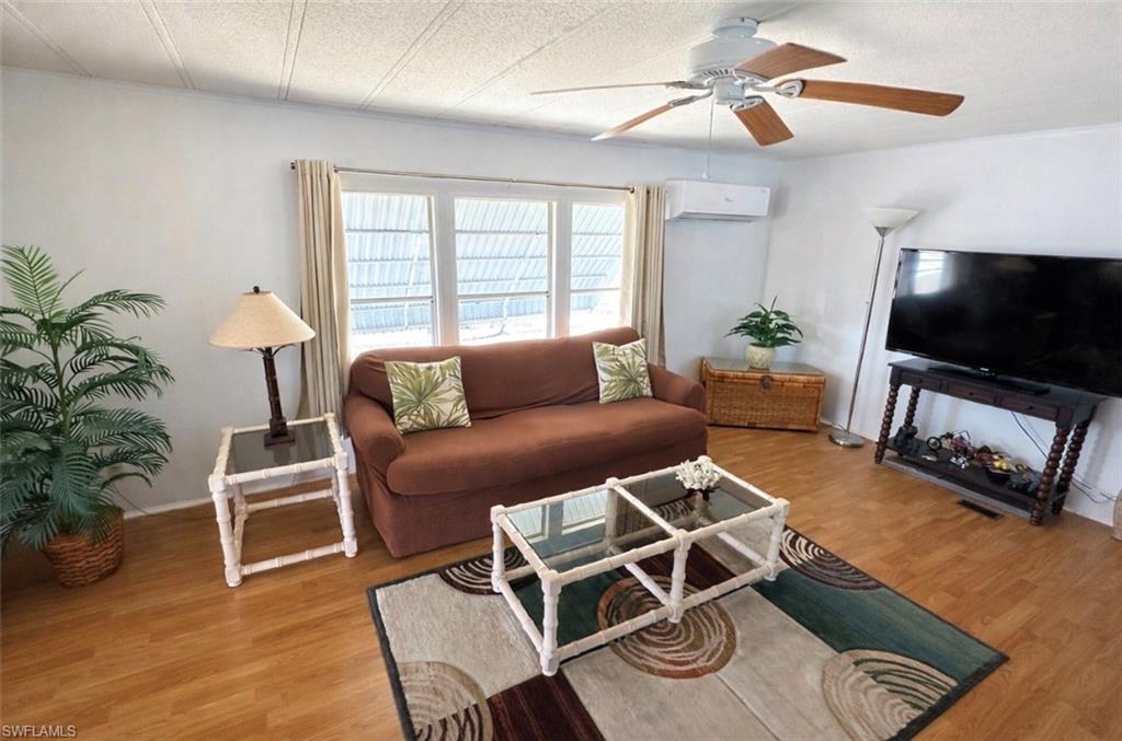 IMPERIAL HARBOR - Residential