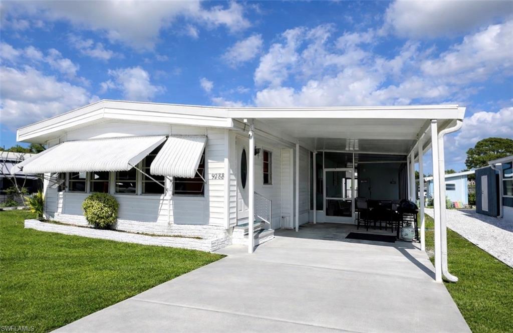 IMPERIAL HARBOR - Residential