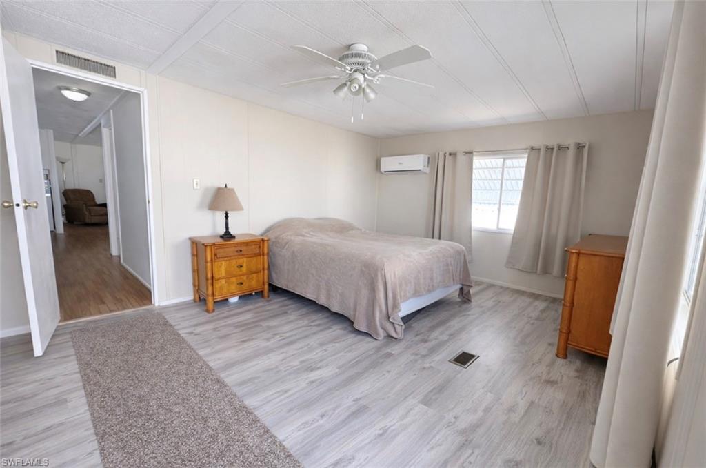 IMPERIAL HARBOR - Residential