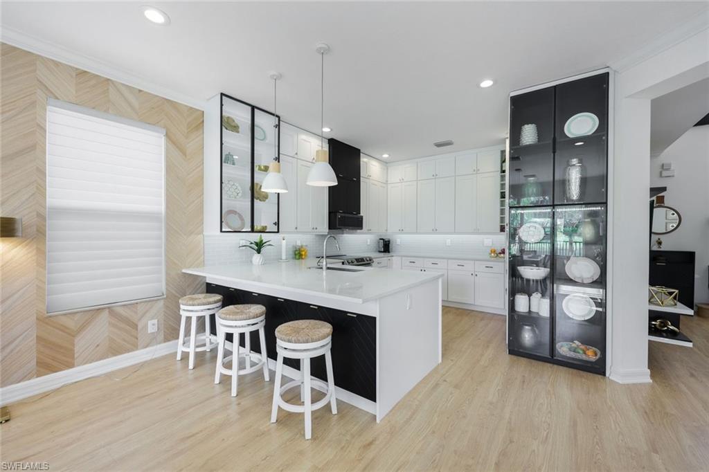 BOTANICA LAKES - Residential