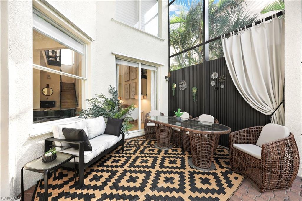 BOTANICA LAKES - Residential