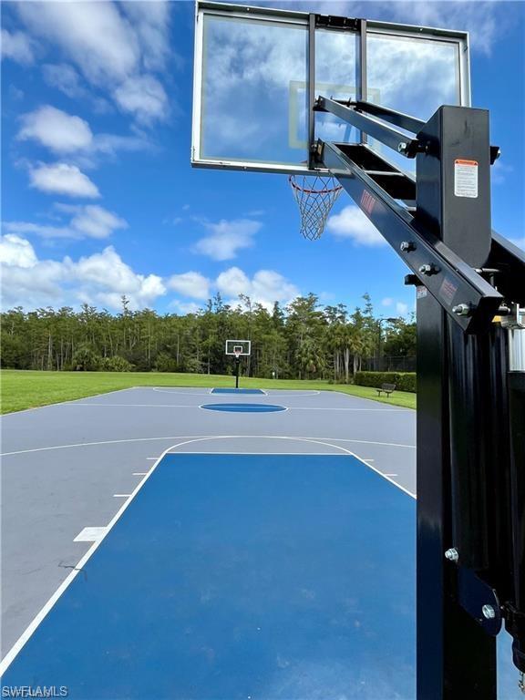 BOTANICA LAKES - Residential