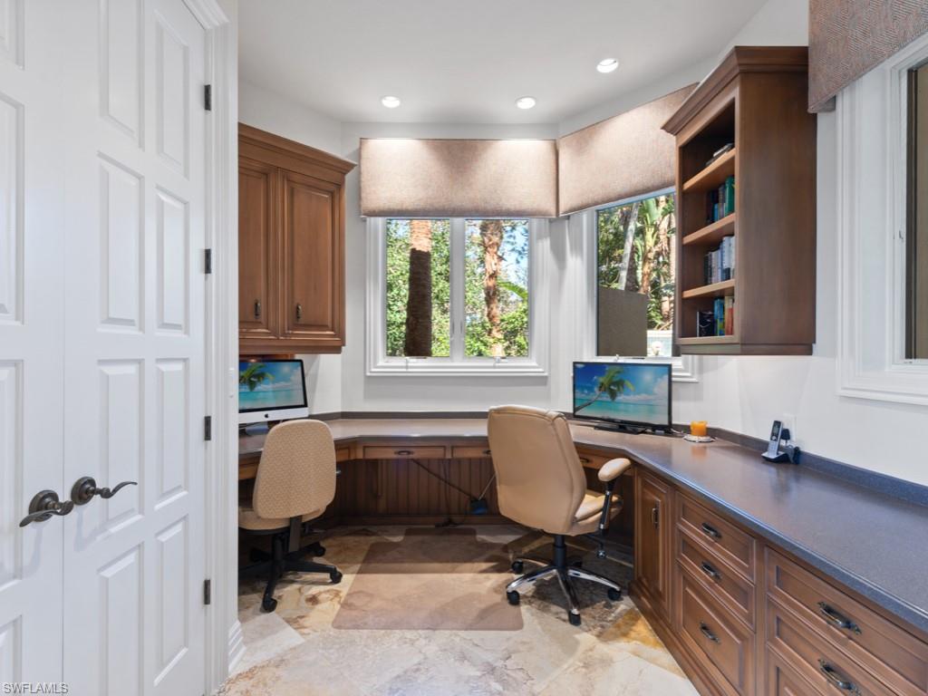 SPRING RIDGE - Residential