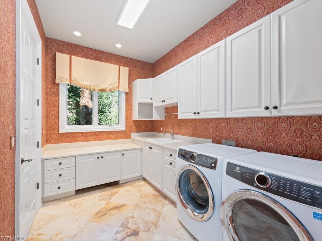 SPRING RIDGE - Residential