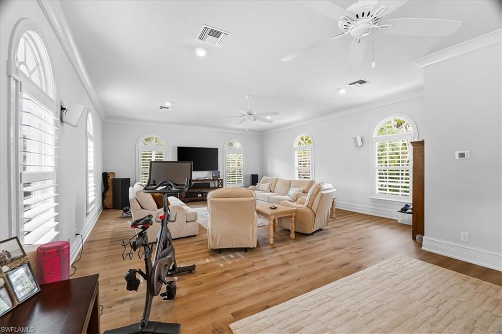 QUAIL CREEK - Residential