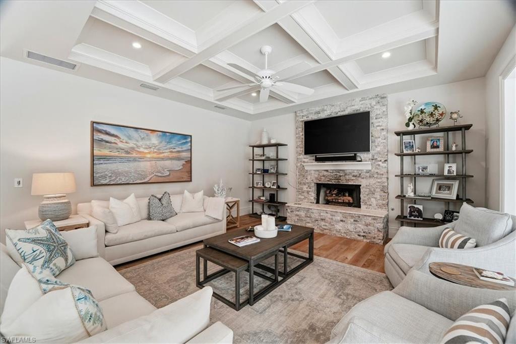 QUAIL CREEK - Residential