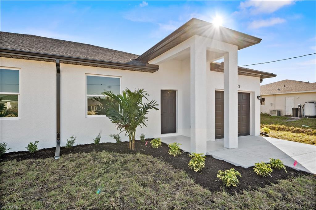 LEHIGH ACRES - Residential