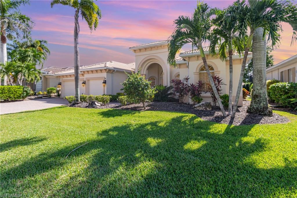 BELLE LAGO - Residential