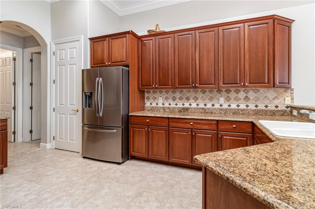 BELLE LAGO - Residential