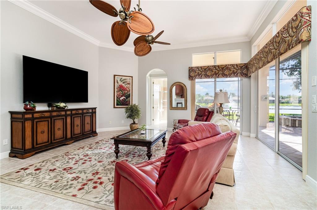 BELLE LAGO - Residential