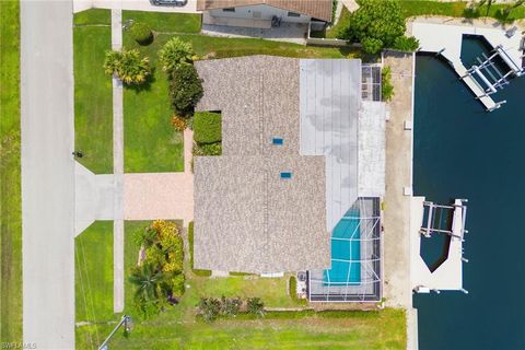 A home in MARCO ISLAND