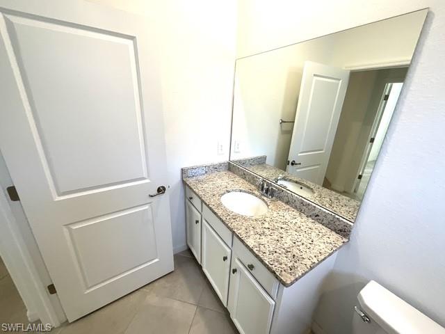 HAMPTON LAKES - Residential Lease