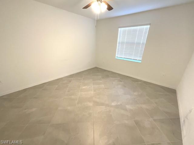 HAMPTON LAKES - Residential Lease