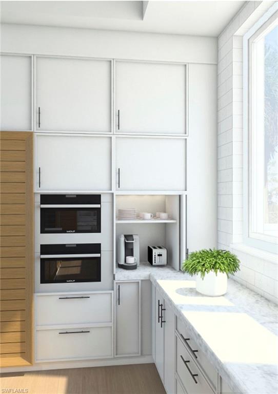 MOORINGS - Residential