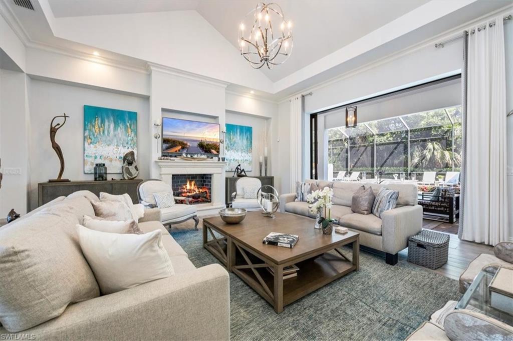 QUAIL WEST - Residential