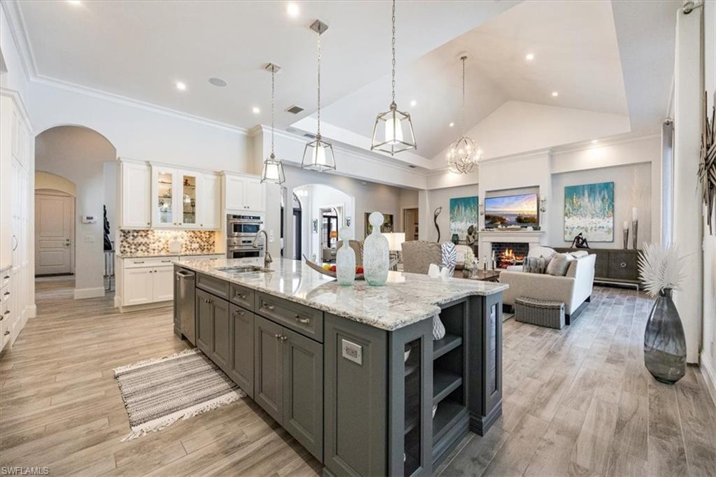 QUAIL WEST - Residential