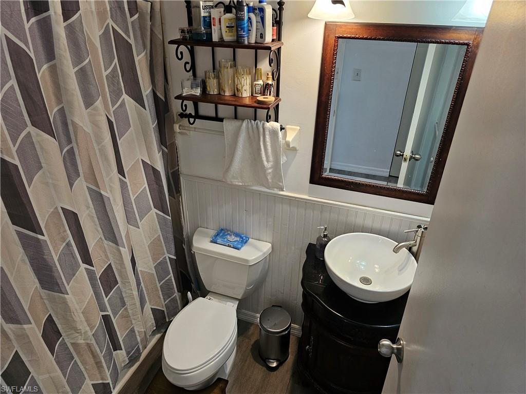 SAN CARLOS PARK - Residential