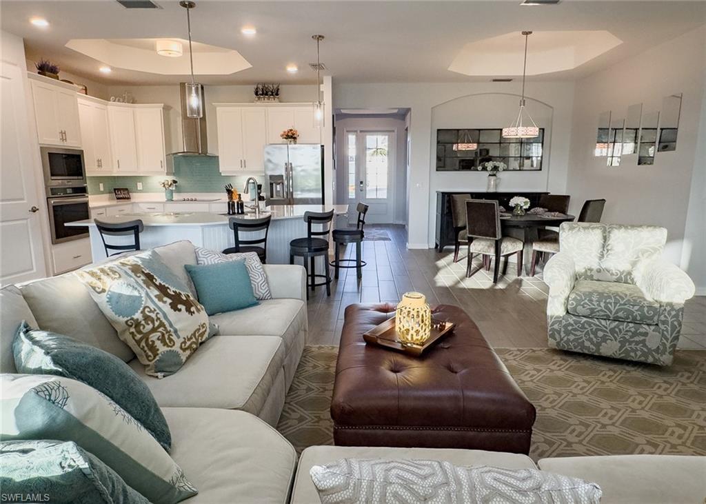 THE NATIONAL GOLF & COUNTRY CLUB AT AVE MARIA - Residential