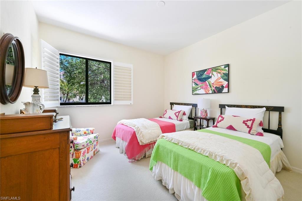 VALENCIA AT PELICAN BAY - Residential