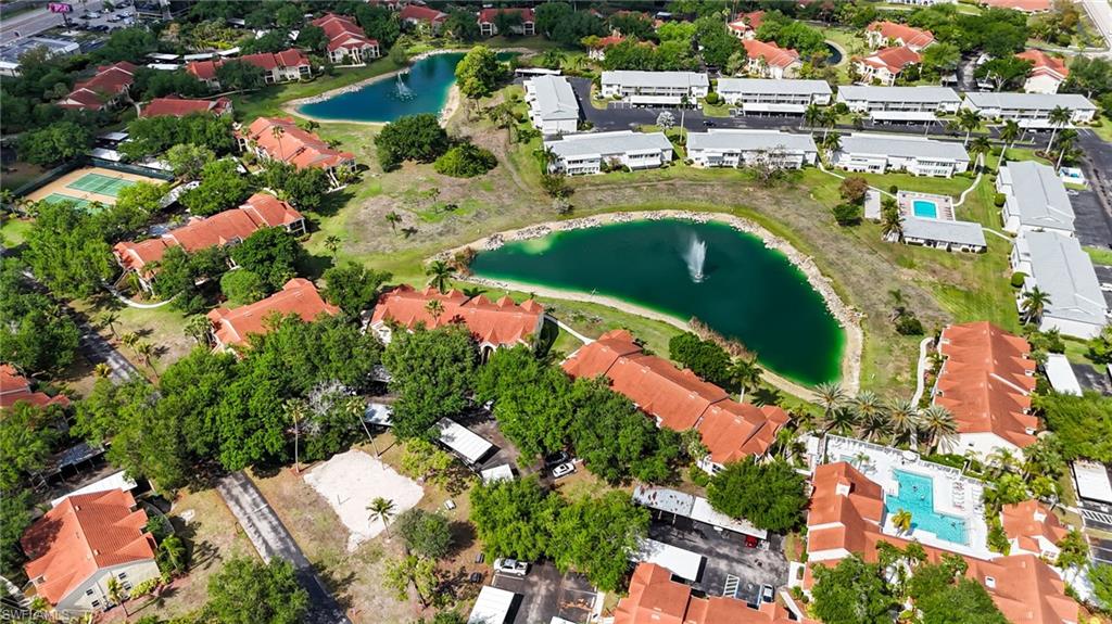 VENETIAN PALMS - Residential