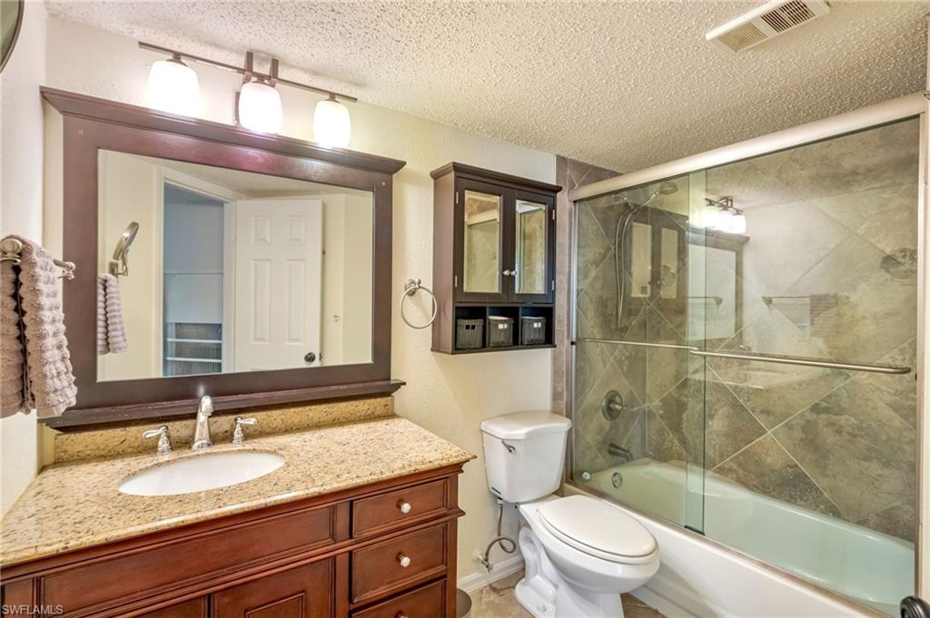 VENETIAN PALMS - Residential