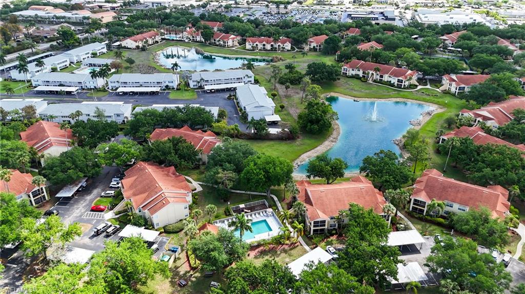 VENETIAN PALMS - Residential