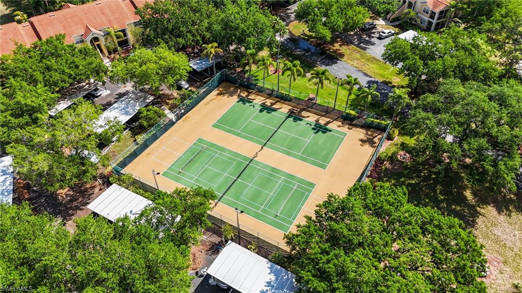 VENETIAN PALMS - Residential