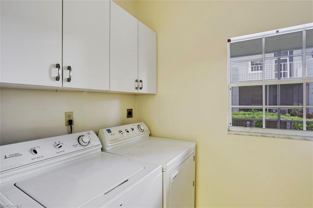 SUMMERLIN TRACE CONDO - Residential