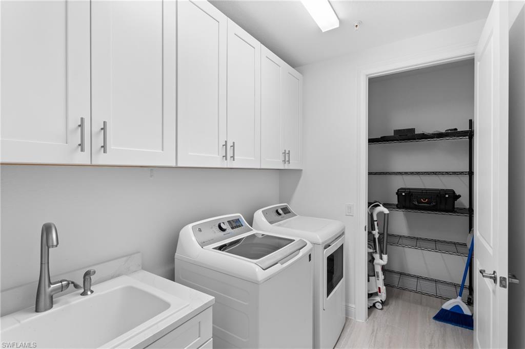 REGATTA LANDING - Residential