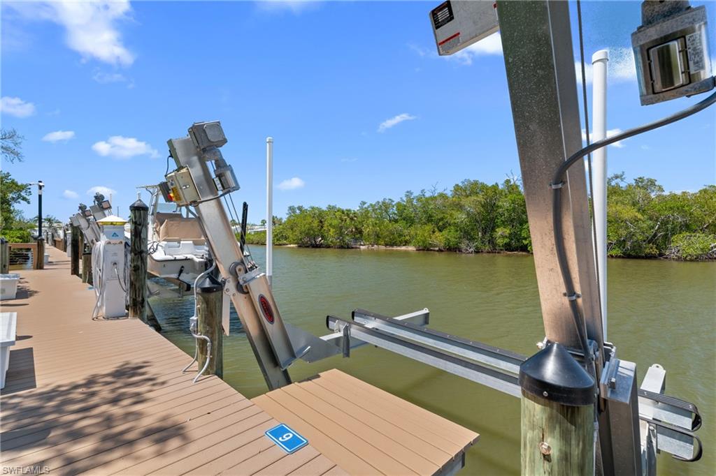 REGATTA LANDING - Residential