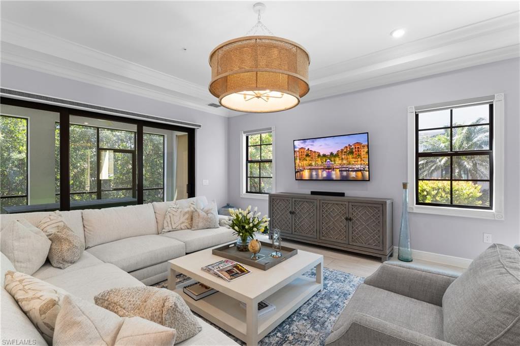 REGATTA LANDING - Residential