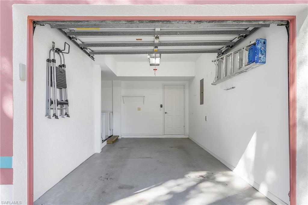 WINDSOR PLACE - Residential