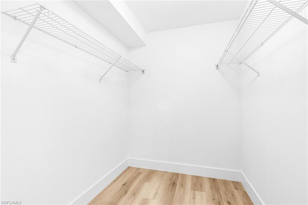 WINDSOR PLACE - Residential