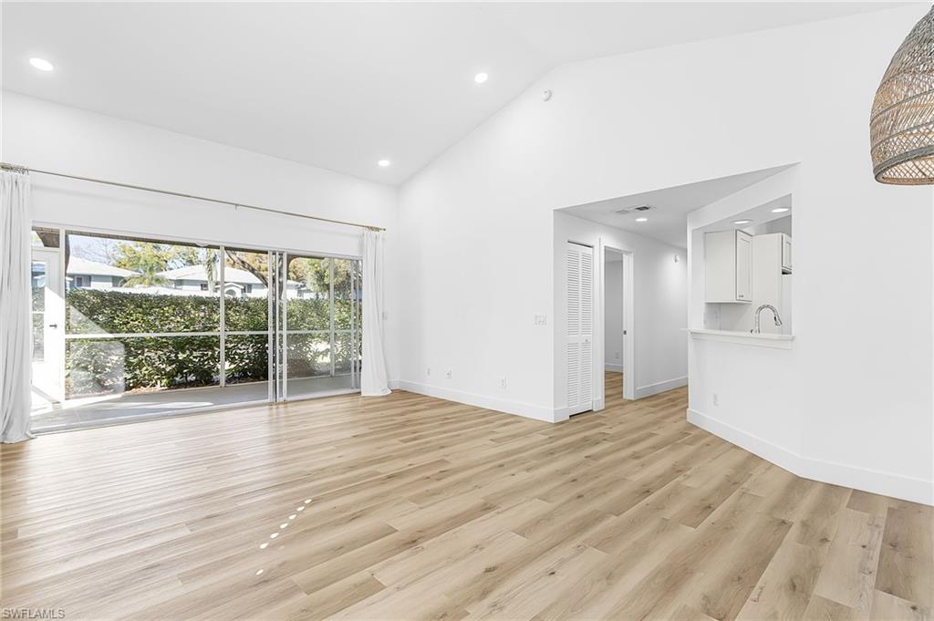 WINDSOR PLACE - Residential