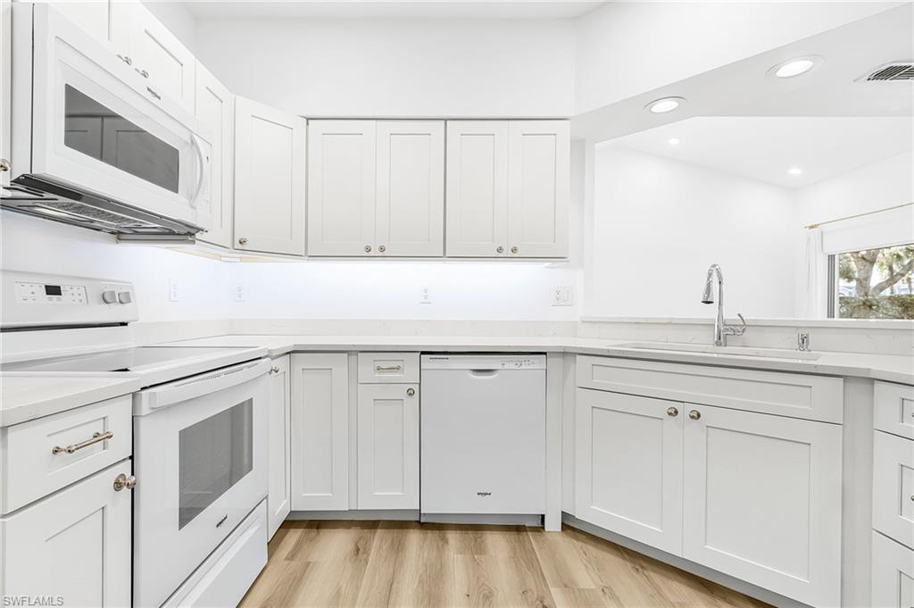 WINDSOR PLACE - Residential