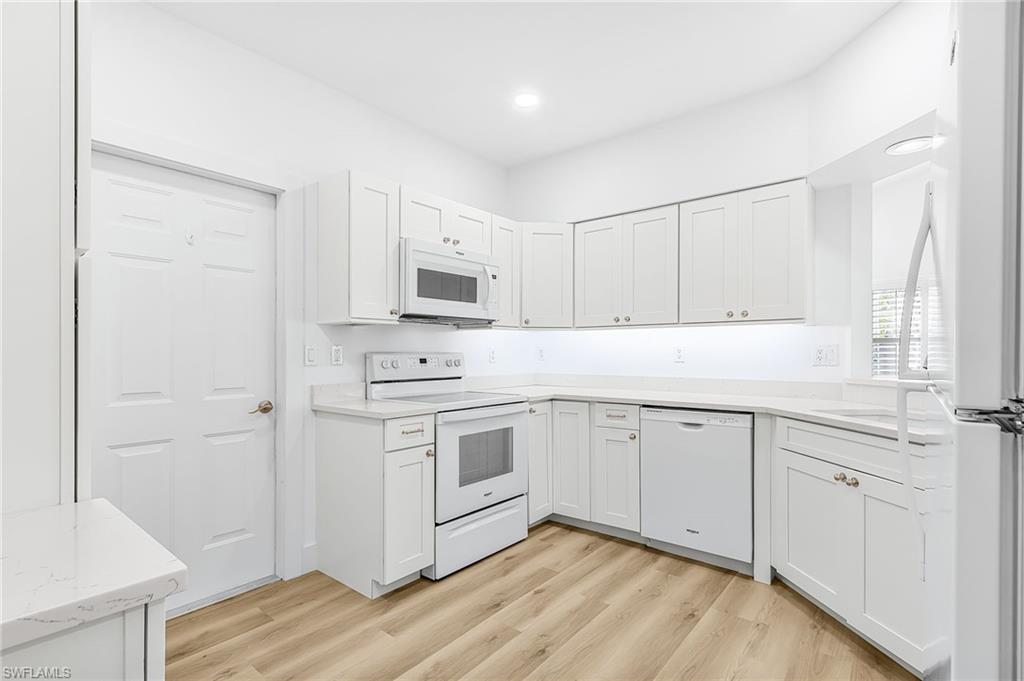 WINDSOR PLACE - Residential