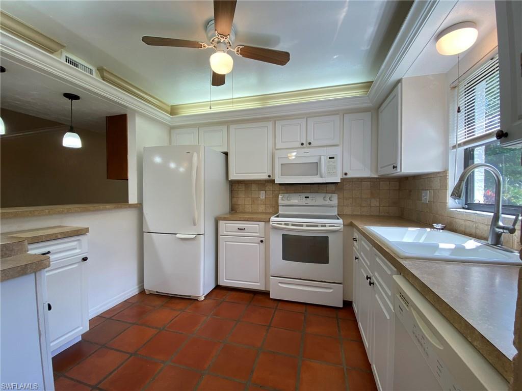 PINE HAVEN CONDO - Residential