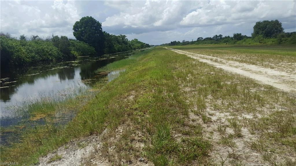 WHEELERS SUBD - Land