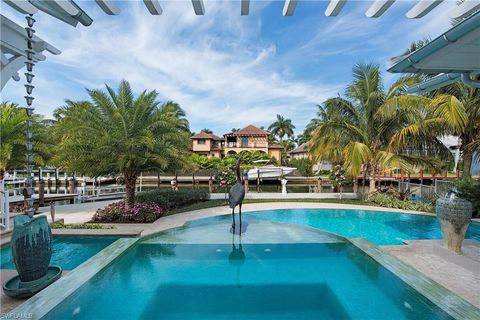 461 16th AVE S NAPLES FL 34102